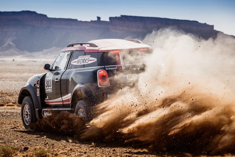  Mini John Cooper Works Countryman Rally (F60) 2017 года  (фото 39 из 67)